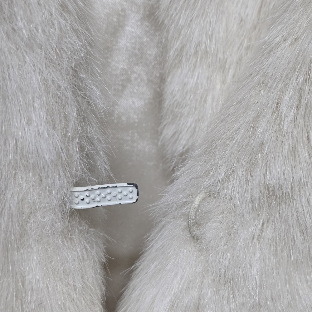 Luxury Wilson Leather White Faux Fur Designer Plush Coat‎ Jacket Sz M NWT - Picture 4 of 8